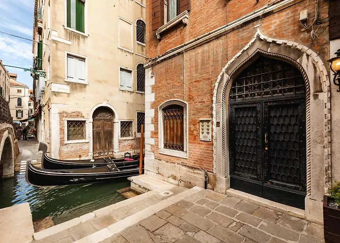 San Zaccaria Apartment