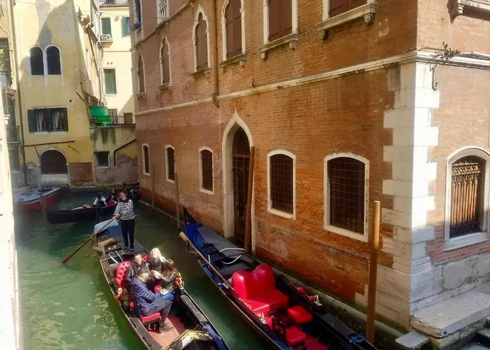 San Zaccaria Apartment